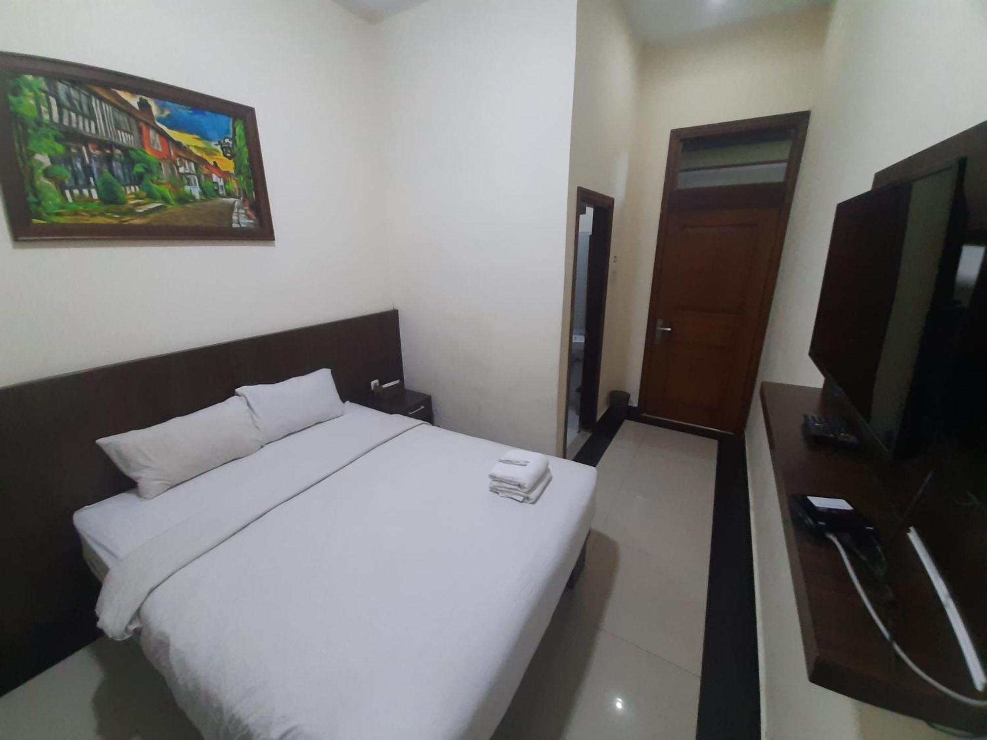Urbanview Alfiya Hotel Lampung Bandar Lampung Exterior photo