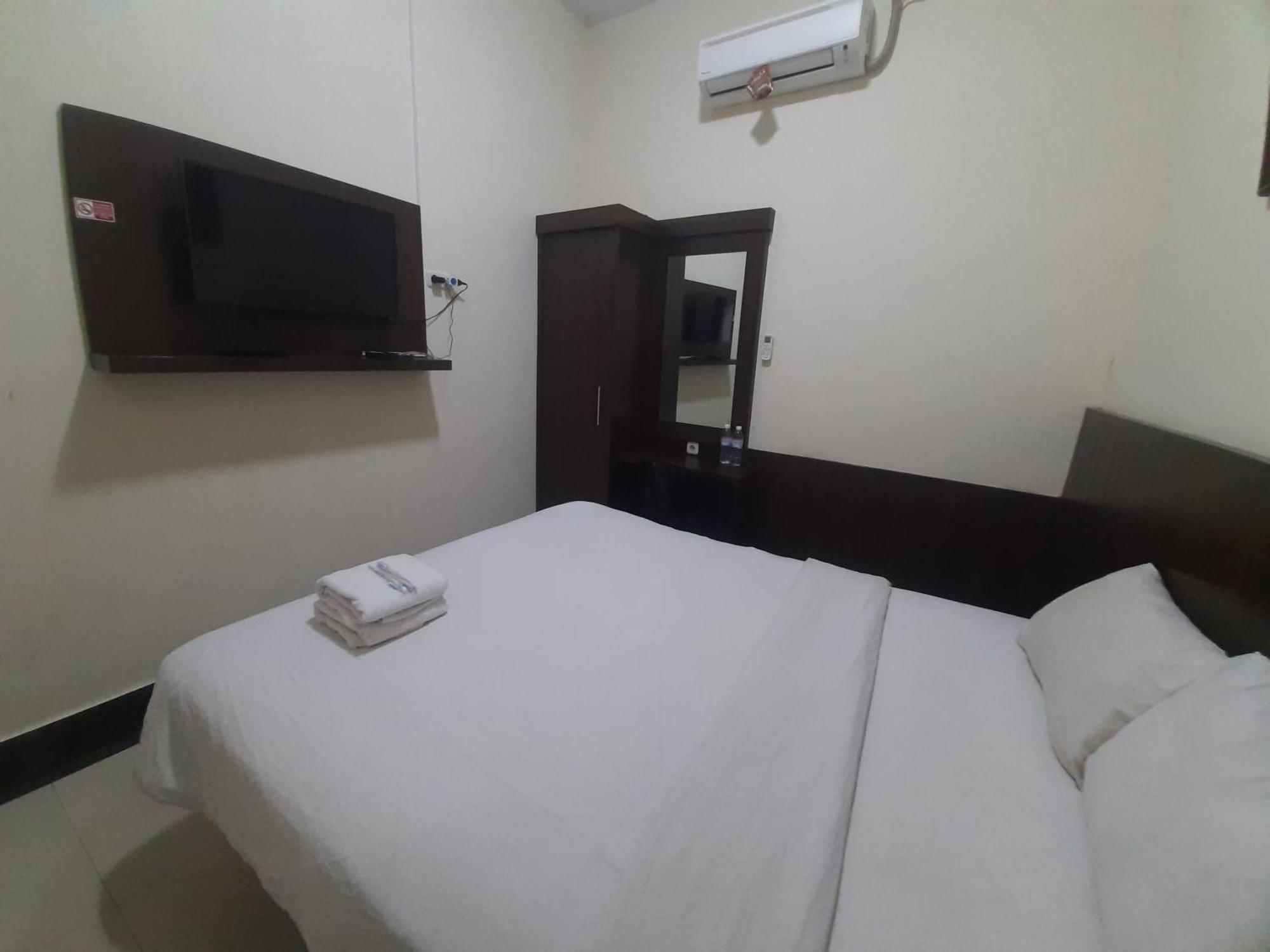 Urbanview Alfiya Hotel Lampung Bandar Lampung Exterior photo
