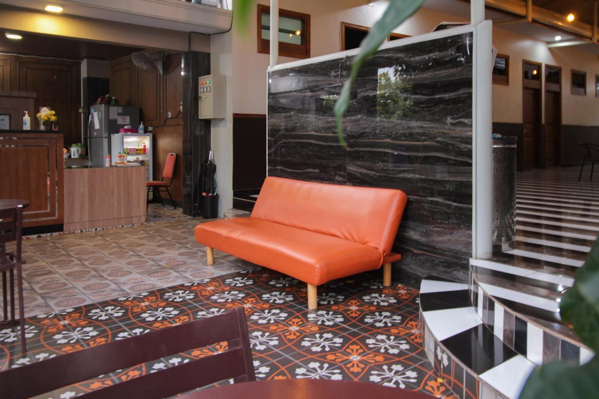 Urbanview Alfiya Hotel Lampung Bandar Lampung Exterior photo